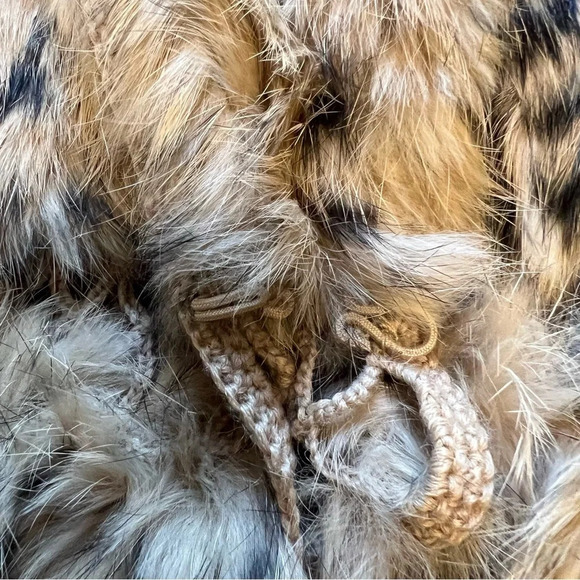 BCBG MAXAZRIA Fur Leopard Print Vest - Picture 4 of 8